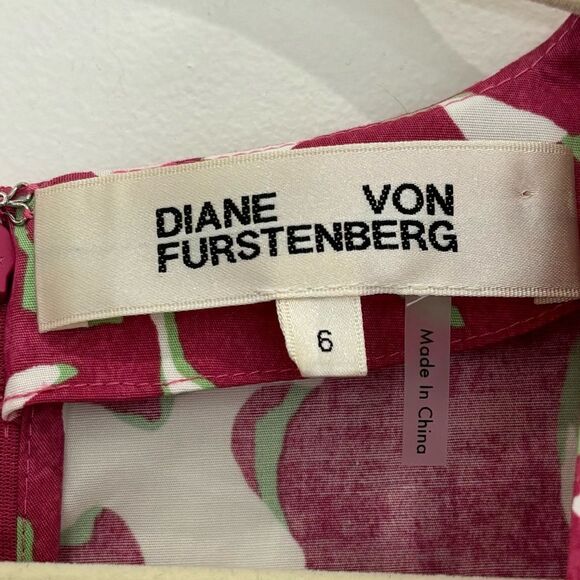 Diane Von Furstenberg Pink and White Midi Dress - Picture 10 of 12